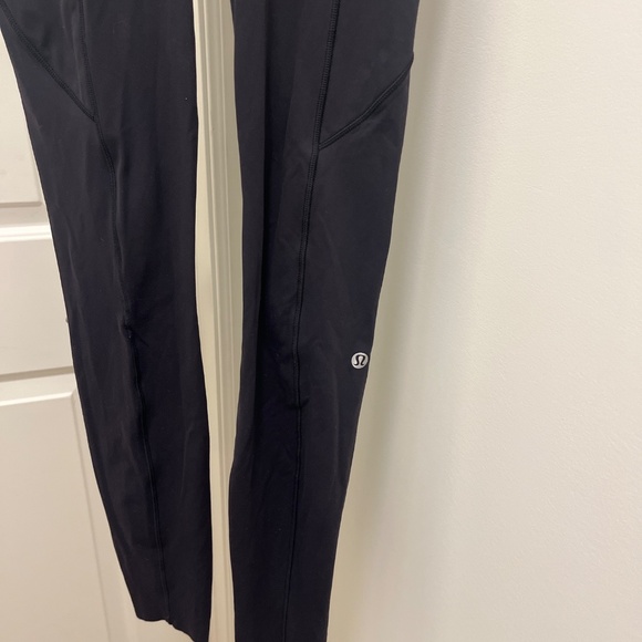 Lululemon Wunder Train size 2 black - Picture 2 of 3